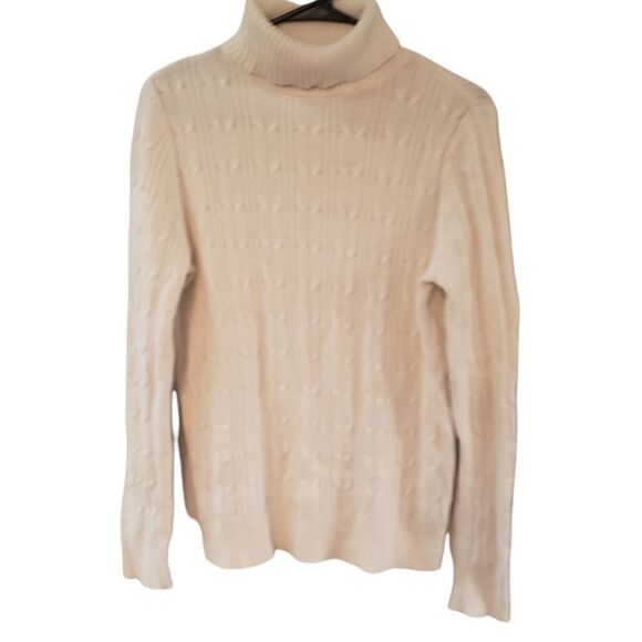 St JOHN'S BAY Women's Cream Turtle Neck Sweater - Picture 1 of 16